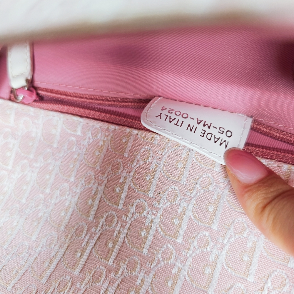 Christian Dior Extremely Rare Pink Trotter Shoulder Bag - Picture 14 of 17